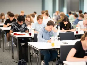 Rauchende Köpfe beim Bewerb