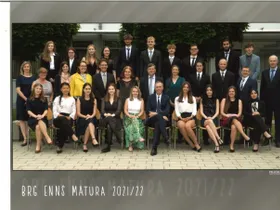 8A, KV: Mag.a Julia Mayr