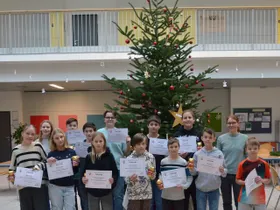 Jahrgangsbeste Unterstufenschüler*innen beim Biber-Wettbewerb 2024