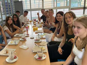 Frühstück in der Schule