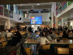 Karaokeabend mit Partnerschule