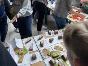 Kuchenbuffet der 5A