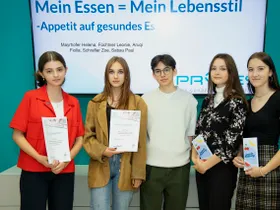 TheoPrax Team