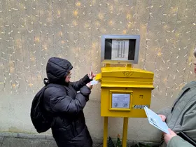 Weihnachtskarten aufgeben