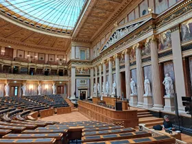 alter Sitzungssaal