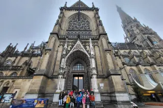 Adventausflug zum Linzer Mariendom (1B & 1C)
