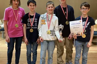 Das b[r]g Enns ist Landesmeister im Schulschach!