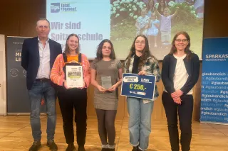 b[r]g Enns holt den 3. Platz bei der Aktion "Spitzenschule"