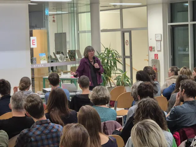 Dialog mit Margret Rasfeld: Schule im Aufbruch am b[r]g Enns