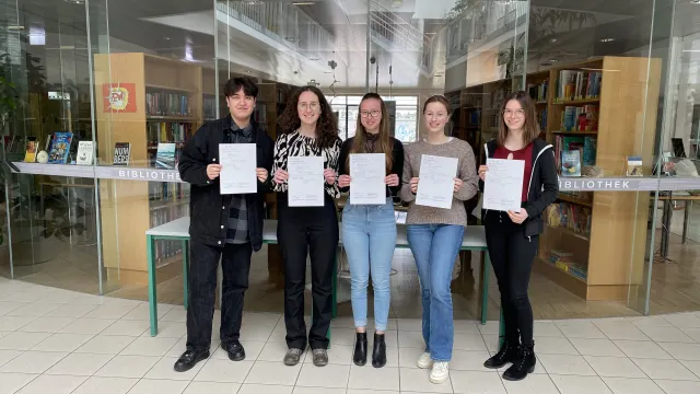 Schüler*innen der 8BG erwerben das französische Sprachdiplom DELF SCOLAIRE