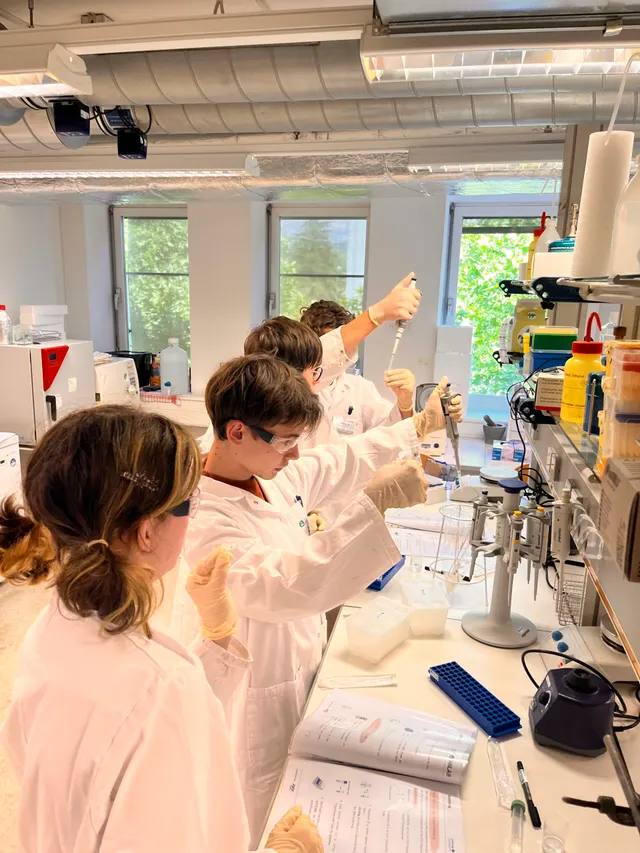 WPG Biologie im Genetik-Labor