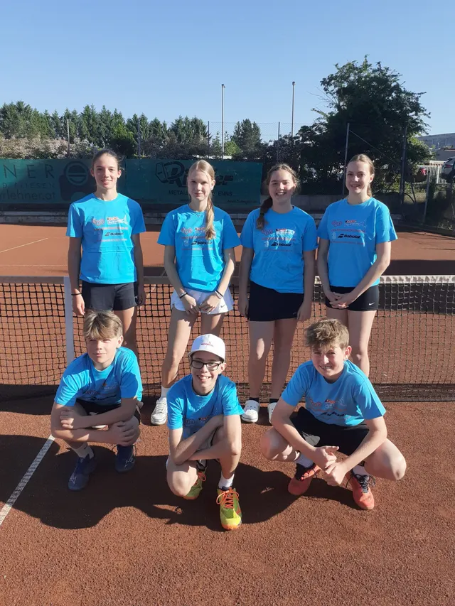 Tenns-Schulcup Team erreicht Halbfinale